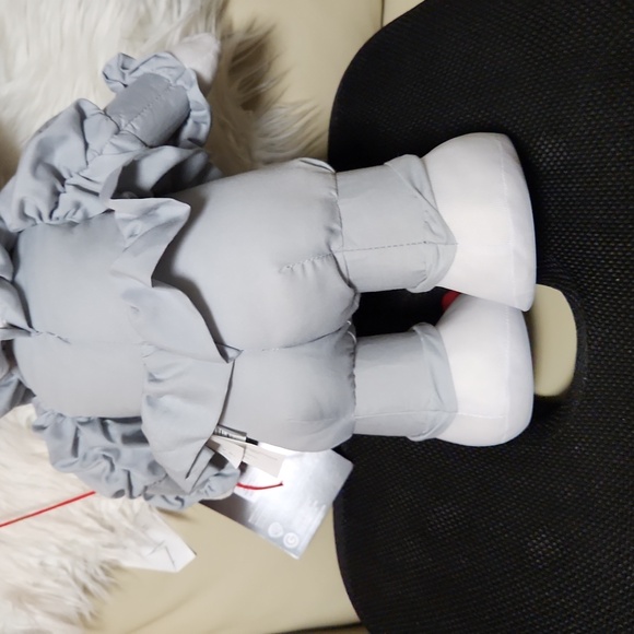 IT Pennywise Plush Halloween Porch Greeter - Picture 6 of 9